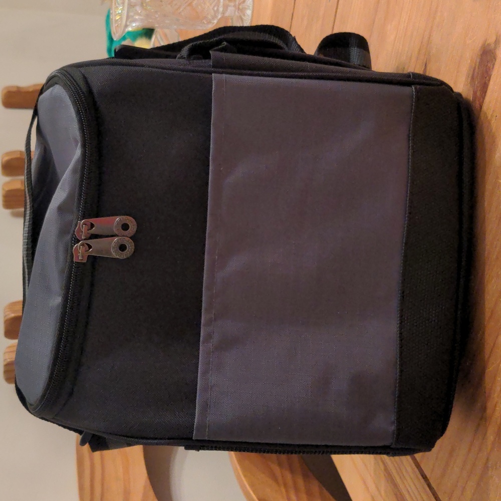 NWT Golden Pacific Black and Gray Cooler Bag with Adjustable Carry Strap